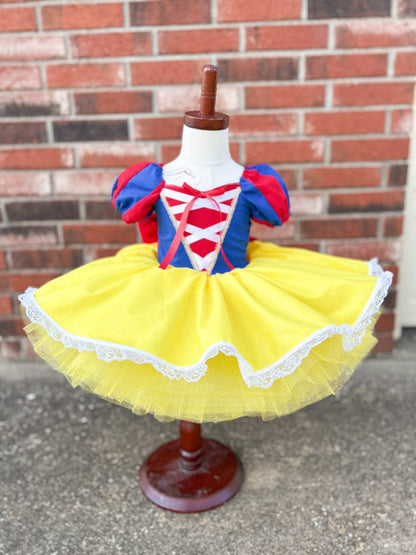 Once upon a coquette dream 🤍