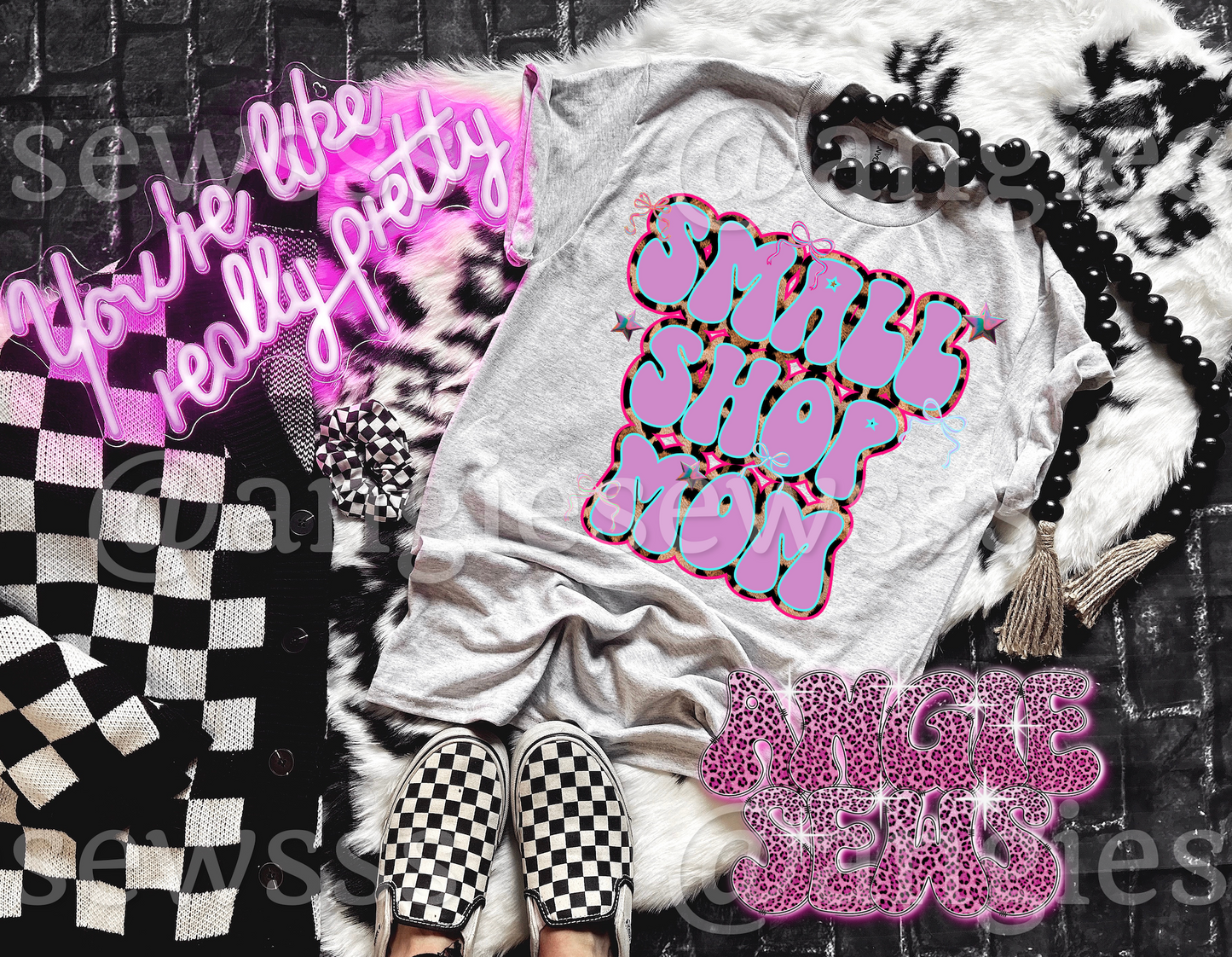 MAMA TEES